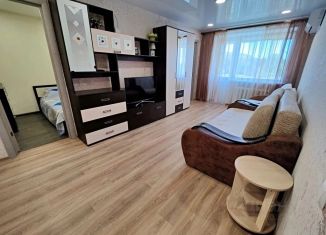 Сдача в аренду однокомнатной квартиры, 50 м2, Самарская область, 4-й квартал, 1