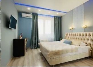 Сдача в аренду 3-комнатной квартиры, 100 м2, Челябинск, улица Братьев Кашириных, 34