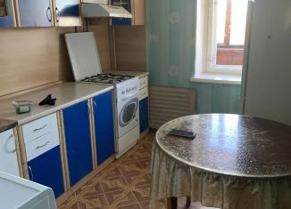 Продается 3-комнатная квартира, 58.5 м2, Курган, 3-й микрорайон, 3, жилой район Заозёрный