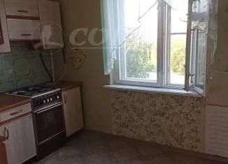 Трехкомнатная квартира на продажу, 70.1 м2, Курган, 5-й микрорайон, 14, жилой район Заозёрный