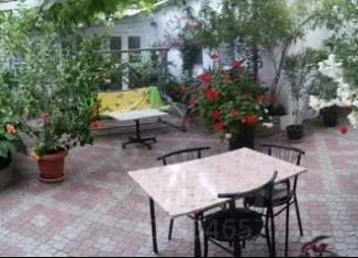 Аренда дома, 60 м2, Крым, улица 14 Апреля, 40