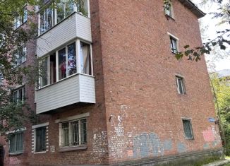 Продаю комнату, 12.3 м2, Пермский край, улица Анвара Гатауллина, 10