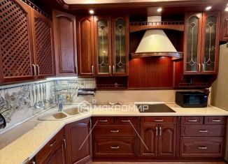 Продается 3-ком. квартира, 75.4 м2, Орёл, бульвар Молодёжи, 15, микрорайон Зареченский