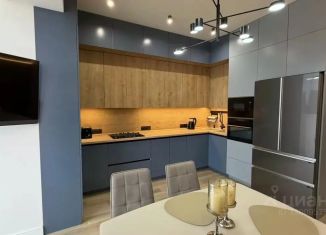 Продаю 3-ком. квартиру, 90 м2, Ставрополь, улица Пирогова, 5/3, Промышленный район