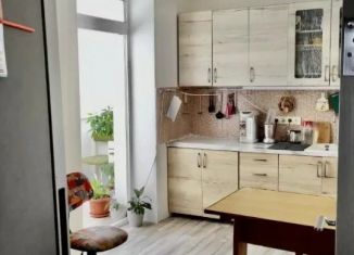 Продажа трехкомнатной квартиры, 86 м2, Крым, улица 9 Мая, 53