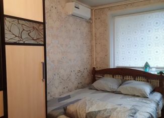 Сдам 1-ком. квартиру, 32 м2, Задонск, улица Бебеля, 46А