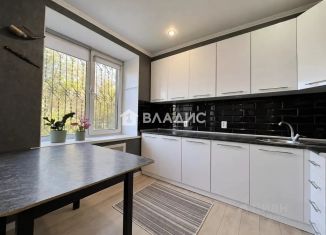 Продаю трехкомнатную квартиру, 77.6 м2, Оренбургская область, улица Богдана Хмельницкого, 54