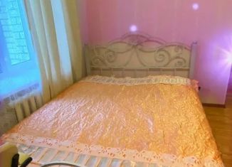 Сдаю однокомнатную квартиру, 51 м2, Брянск, площадь Партизан, 1