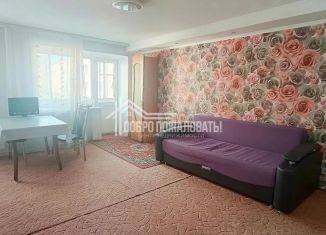 Продажа трехкомнатной квартиры, 54.6 м2, Абакан, проспект Ленина, 36