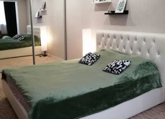 Аренда однокомнатной квартиры, 36 м2, Брянск, улица Братьев Ткачёвых, 9