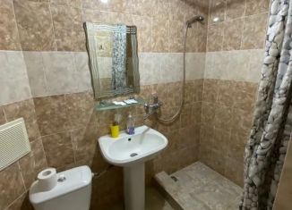 Сдаю комнату, 18 м2, Нефтекумск, площадь Ленина, 2