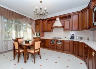 Сдача в аренду дома, 320 м2, Сочи, улица Войкова, 46/2