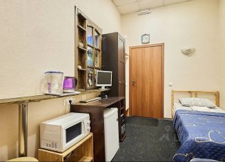 Сдам в аренду комнату, 16 м2, Ленинградская область, 1-й микрорайон, 42