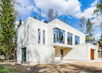 Продается коттедж, 520 м2, Московская область