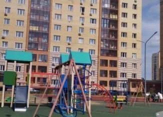 Продажа 1-ком. квартиры, 40 м2, Омская область, улица А.Н. Кабанова, 2