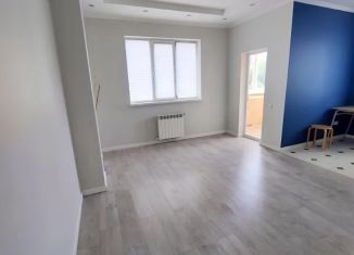 Продам двухкомнатную квартиру, 58 м2, Краснодарский край, улица Гайдара, 5/6