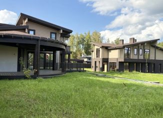 Продам коттедж, 993 м2, Московская область