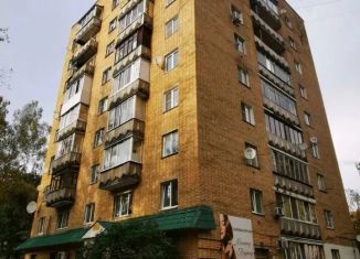 Продажа 2-ком. квартиры, 48 м2, Смоленск, улица Чкалова, 7