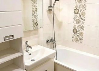 Продажа 2-комнатной квартиры, 43.8 м2, Республика Башкортостан, улица Юрия Гагарина, 14