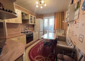 Продается 2-ком. квартира, 76.5 м2, Смоленск, микрорайон Королёвка, 14
