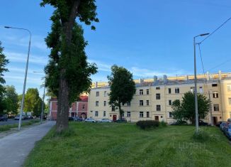 Комната на продажу, 73 м2, Санкт-Петербург, улица Ткачей, 8, Невский район