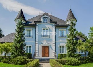 Продаю коттедж, 400 м2, Московская область