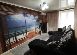 Продам 3-ком. квартиру, 75 м2, Астрахань, улица Софьи Перовской, 101к12