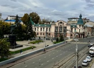 Продается 2-комнатная квартира, 53.2 м2, Иркутск, улица Ленина, 15