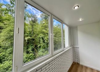 Продается однокомнатная квартира, 47 м2, Краснодарский край, Тепличная улица, 83к2