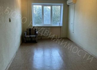 Продам 3-ком. квартиру, 61 м2, Балашов, проспект Космонавтов, 5