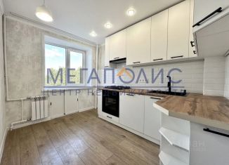 Продаю 3-комнатную квартиру, 60.2 м2, Балаково, проспект Героев, 3А