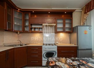 Продается 1-ком. квартира, 40 м2, Брянская область, улица Ромашина, 6