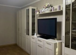Трехкомнатная квартира на продажу, 63.3 м2, Омск, улица Бархатовой, 3Б, Советский округ