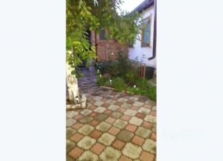 Сдается в аренду дом, 40 м2, Краснодарский край, улица Советов, 88