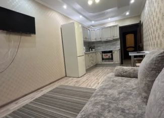 Сдача в аренду 2-ком. квартиры, 56 м2, Курган, 4-й микрорайон, 7