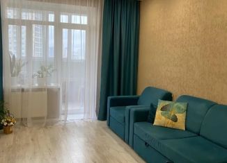 Продаю 3-ком. квартиру, 82.3 м2, Республика Башкортостан, улица Чапаева, 10